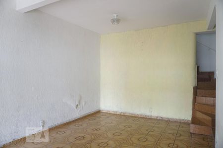 Sala de casa para alugar com 3 quartos, 181m² em Engenheiro Goulart, São Paulo