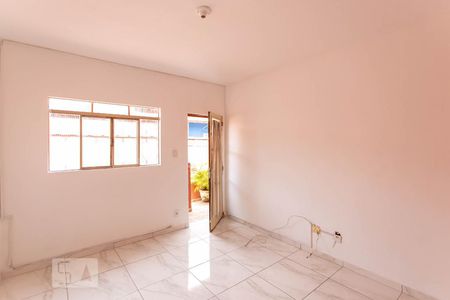 Sala de apartamento para alugar com 2 quartos, 60m² em Copacabana, Belo Horizonte