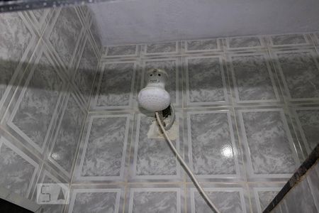 Casa para alugar com 90m², 2 quartos e 1 vaga Casa para alugar com 90m², 2 quartos e 1 vagaBanheiro