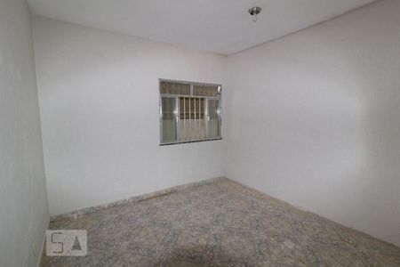 Quarto de casa para alugar com 2 quartos, 90m² em Vila São Luis, Duque de Caxias