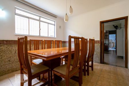 Sala de Jantar de casa à venda com 3 quartos, 290m² em Vila Mangalot, São Paulo