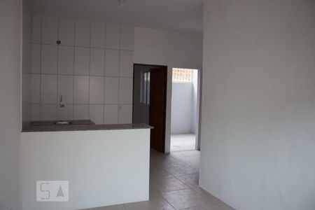 Sala de casa de condomínio para alugar com 2 quartos, 45m² em Vila Campanela, São Paulo