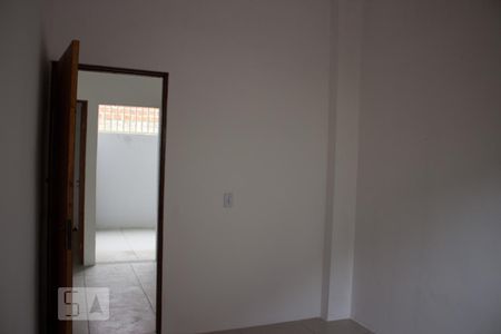 Quarto 1 de casa de condomínio para alugar com 2 quartos, 45m² em Vila Campanela, São Paulo