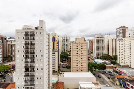 VistaBanheiro de apartamento para alugar com 1 quarto, 35m² em Indianópolis, São Paulo