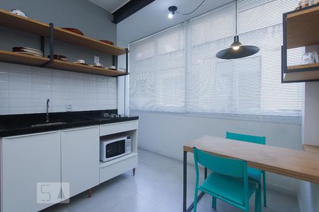 COZINHA de kitnet/studio para alugar com 1 quarto, 30m² em Petrópolis, Porto Alegre