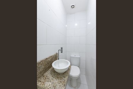 Lavabo de casa à venda com 3 quartos, 135m² em Mata Paca, Niterói