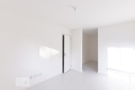 Casa à venda com 135m², 3 quartos e 1 vaga Casa à venda com 135m², 3 quartos e 1 vagaSuite