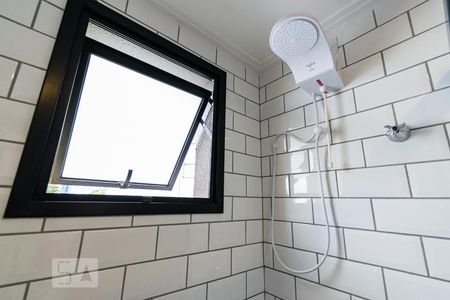 Banheiro de kitnet/studio à venda com 1 quarto, 31m² em Mirandópolis, São Paulo