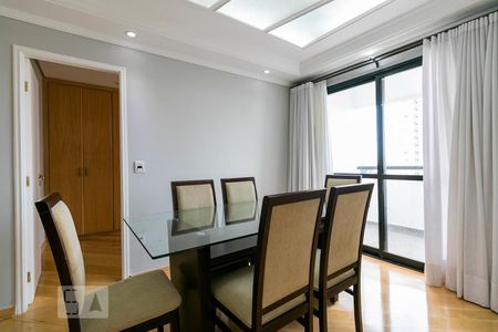 Sala de Refeições de apartamento à venda com 2 quartos, 120m² em Vila Bertioga, São Paulo