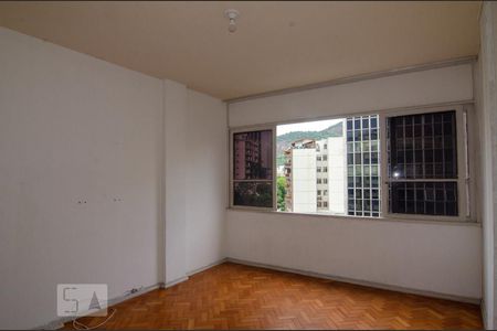 Sala de apartamento para alugar com 3 quartos, 90m² em Botafogo, Rio de Janeiro