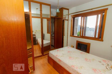 Suíte de apartamento para alugar com 2 quartos, 64m² em Petropolis, Porto Alegre