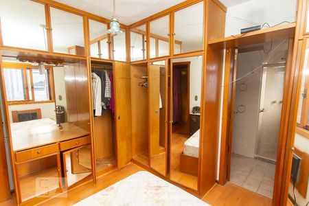 Suíte de apartamento para alugar com 2 quartos, 64m² em Petropolis, Porto Alegre