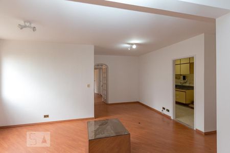 Sala de apartamento para alugar com 2 quartos, 90m² em Campo Belo, São Paulo