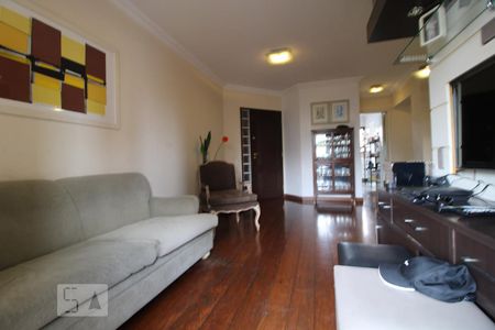 Apartamento à venda com 100m², 3 quartos e 2 vagasSala