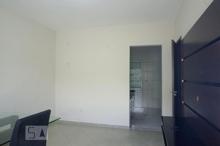 Sala de casa para alugar com 2 quartos, 70m² em Vila Paranagua, São Paulo