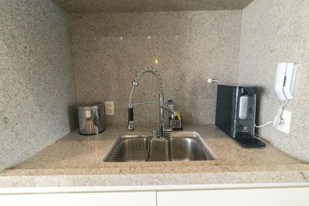 Cozinha de apartamento para alugar com 2 quartos, 66m² em Setor Bueno, Goiânia