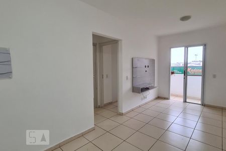 Sala de apartamento para alugar com 2 quartos, 55m² em Jardim Bertanha, Sorocaba