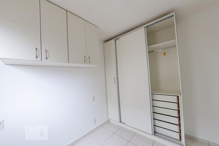 Quarto 2 de apartamento para alugar com 2 quartos, 43m² em Cocaia, Guarulhos