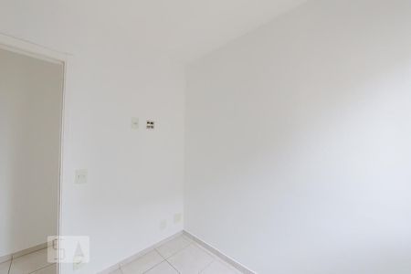Quarto 1 de apartamento para alugar com 2 quartos, 43m² em Cocaia, Guarulhos