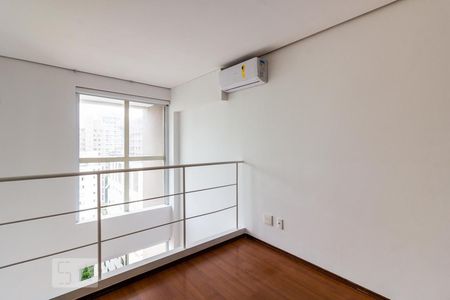 Suite de apartamento à venda com 1 quarto, 50m² em Vila Uberabinha, São Paulo