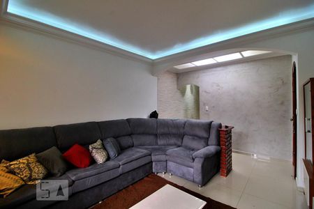 Sala de casa para alugar com 3 quartos, 171m² em Jardim Las Vegas, Santo André