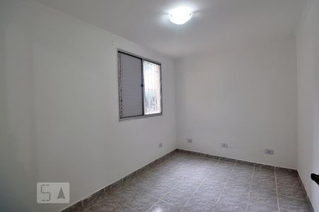 Quarto 2 de apartamento para alugar com 2 quartos, 55m² em Jardim Alvorada, Santo André