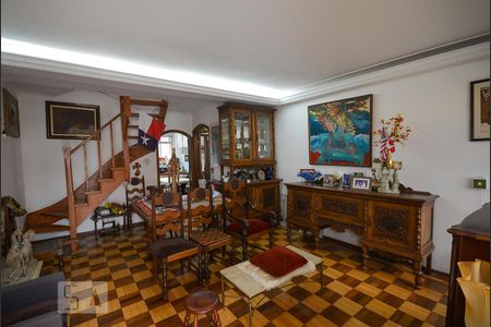 Sala de casa à venda com 4 quartos, 150m² em Jardim da Gloria, São Paulo