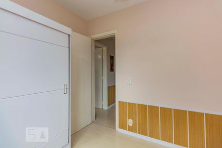 Quarto 1 de apartamento para alugar com 2 quartos, 56m² em Humaitá, Porto Alegre