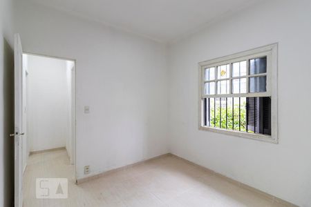 Quarto 1 de casa para alugar com 2 quartos, 120m² em Vila Monumento, São Paulo