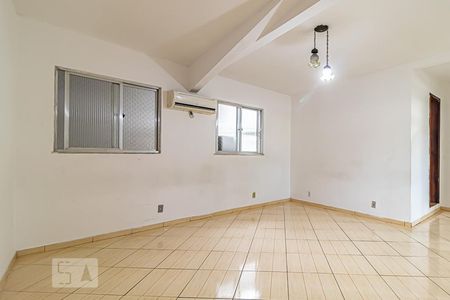 Quarto - Suíte de casa para alugar com 1 quarto, 60m² em Pechincha, Rio de Janeiro