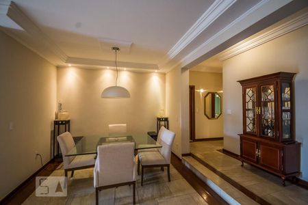 Sala de apartamento para alugar com 4 quartos, 250m² em Jardim Proença, Campinas