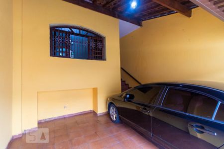 Garagem de casa à venda com 3 quartos, 170m² em Vila Ré, São Paulo