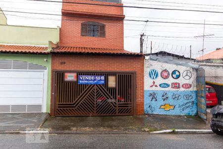 Fachada de casa à venda com 3 quartos, 170m² em Vila Ré, São Paulo