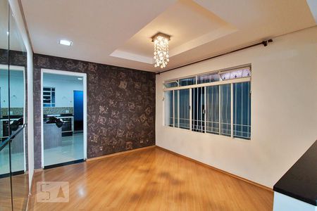 Sala de Jantar de casa à venda com 4 quartos, 193m² em Jardim Morro Verde, São Paulo