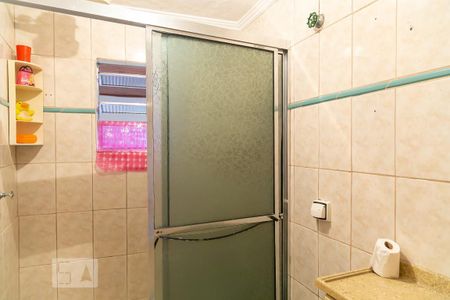 Casa para alugar com 220m², 2 quartos e 2 vagas Casa para alugar com 220m², 2 quartos e 2 vagasBanheiro