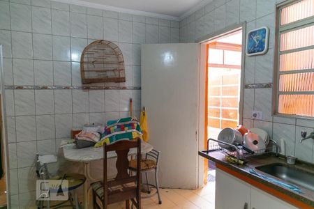 Casa para alugar com 220m², 2 quartos e 2 vagas Casa para alugar com 220m², 2 quartos e 2 vagasCozinha
