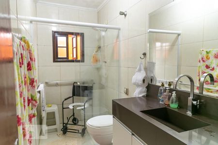 Casa para alugar com 220m², 2 quartos e 2 vagas Casa para alugar com 220m², 2 quartos e 2 vagasBanheiro