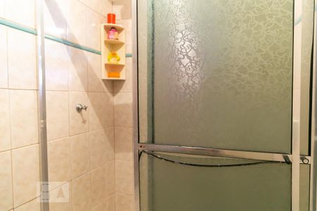 Casa para alugar com 220m², 2 quartos e 2 vagas Casa para alugar com 220m², 2 quartos e 2 vagasBanheiro