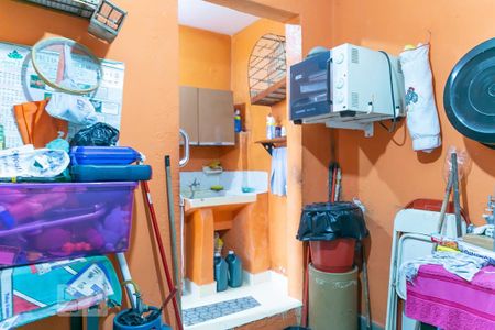 Casa para alugar com 220m², 2 quartos e 2 vagas Casa para alugar com 220m², 2 quartos e 2 vagasEdícula