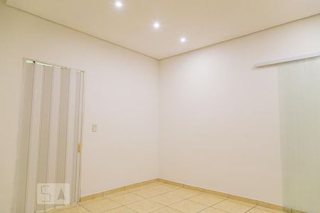 Sala de casa para alugar com 1 quarto, 56m² em Parque Imperial, São Paulo