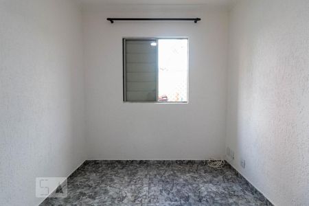Quarto 1 de apartamento para alugar com 2 quartos, 47m² em Jardim Casa Pintada, São Paulo