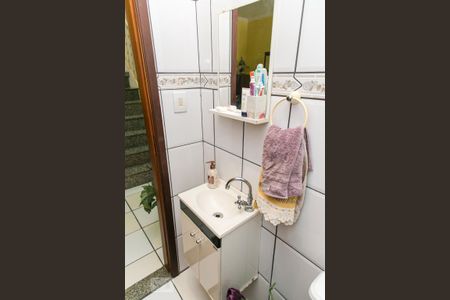 Lavabo de casa à venda com 2 quartos, 68m² em Vila Constança, São Paulo