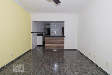 Sala de casa à venda com 2 quartos, 110m² em Vila Guilherme, São Paulo