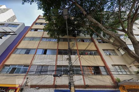 Apartamento à venda com 40m², 1 quarto e sem vaga Apartamento à venda com 40m², 1 quarto e sem vagaFachada