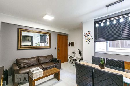 Sala de apartamento à venda com 2 quartos, 72m² em Farroupilha, Porto Alegre