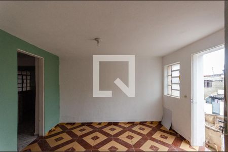 Sala de casa para alugar com 1 quarto, 50m² em Vila Iório, São Paulo