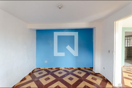 Quarto de casa para alugar com 1 quarto, 50m² em Vila Iório, São Paulo