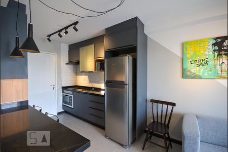 Cozinha de apartamento para alugar com 1 quarto, 34m² em Vila Mariana, São Paulo