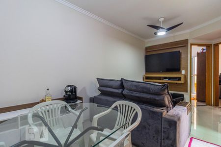 Sala de apartamento para alugar com 2 quartos, 46m² em Vila Vitória, Santo André