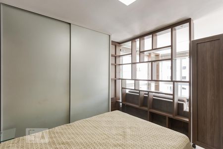 Suíte de apartamento para alugar com 1 quarto, 40m² em Bela Vista, Porto Alegre